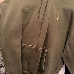 Nike x Billie Eilish collab : Olive Green Hoodie